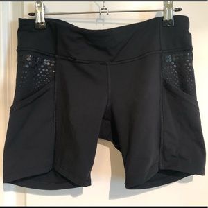 Lululemon Black Yoga/Run shorts (with pockets)
